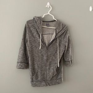 grey 3/4 sleeve hoodie